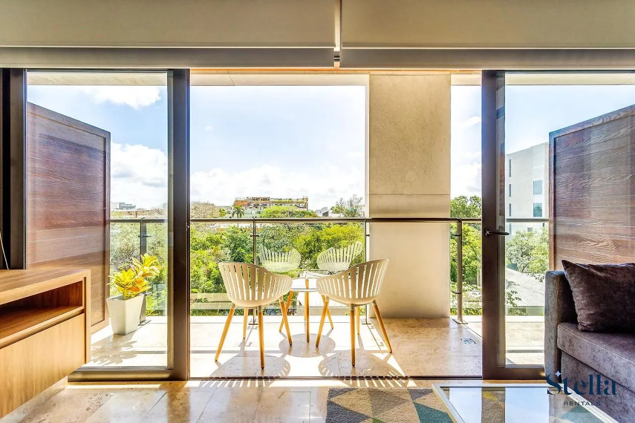 Apartment Ipana Condo, Rooftop Pools, Gym, Walk To Beach Playa del Carmen